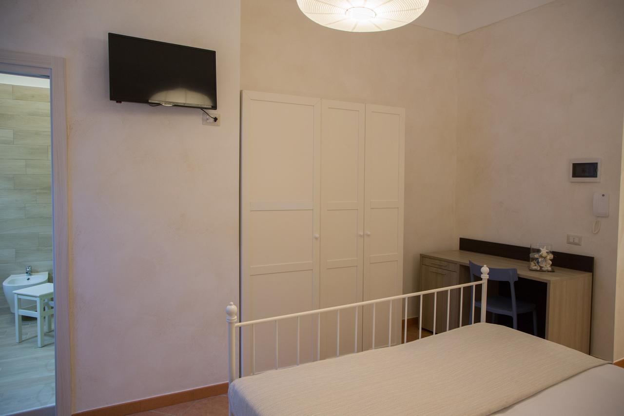 Alta Marea Bed and Breakfast Margherita Di Savoia Exteriör bild